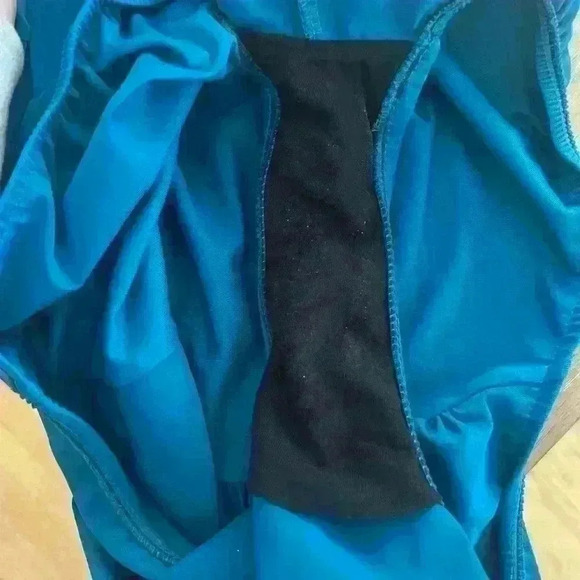 Miraclesuit women’s one piece wrap slimming padded swimsuit size 16 - Picture 5 of 5